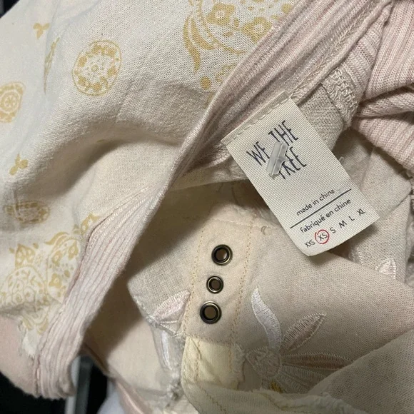 Free people embroidered tan top sz- XS - Picture 6 of 6